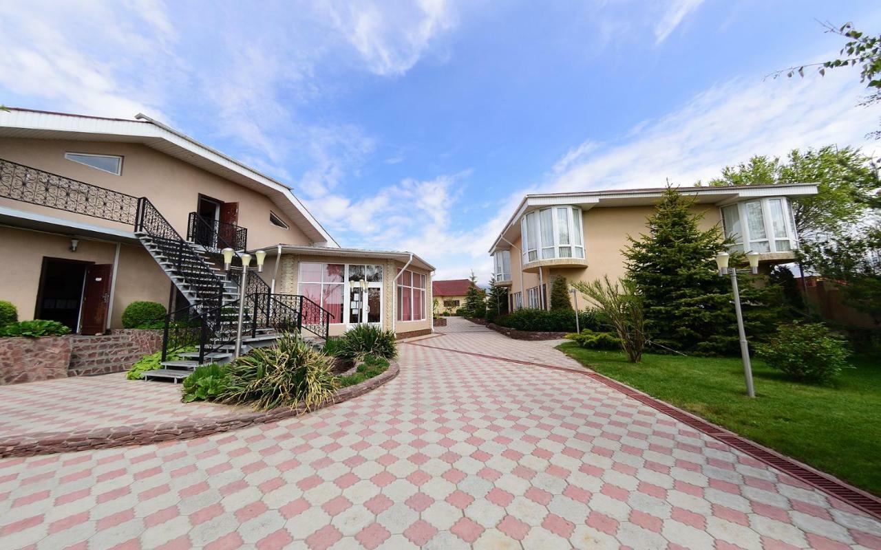 Zlata Inn Tamchy المظهر الخارجي الصورة